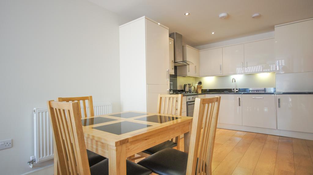 Crompton House apartamentos Edgware Exterior foto